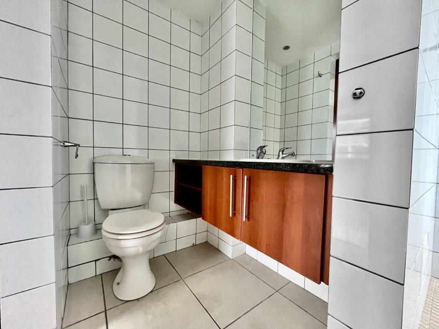 2 Bedroom Property for Sale in Claremont Upper Western Cape